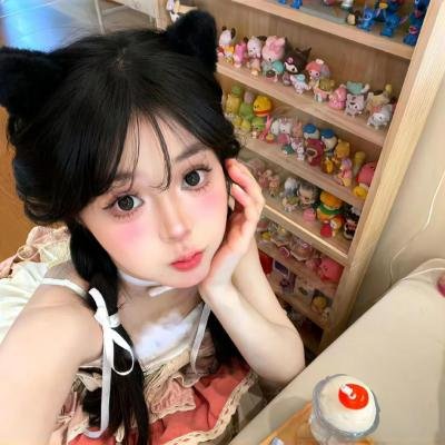 秘林謎村